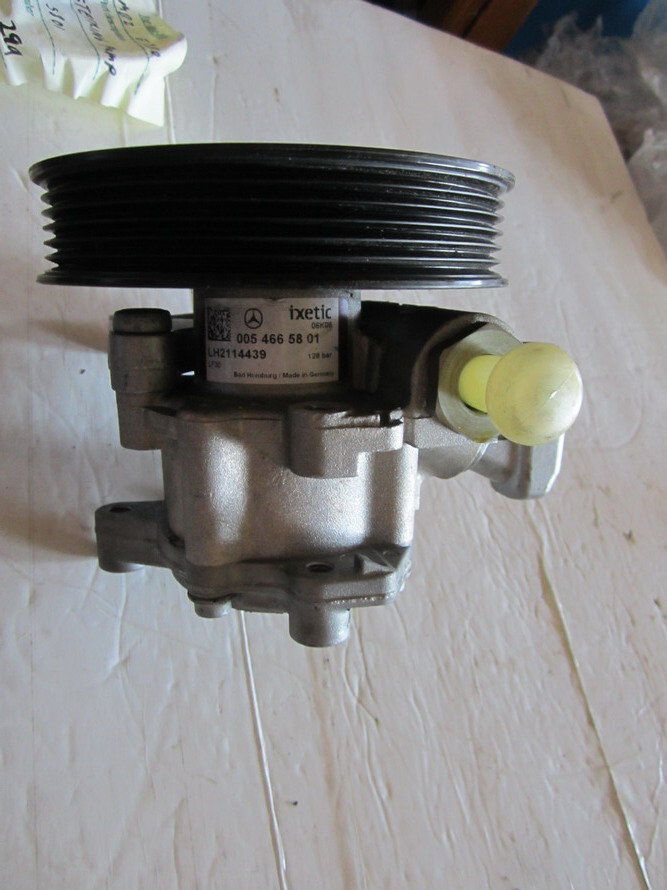 Mercedes Benz E350 Power Steering Pump 0054665801 Used Auto Parts